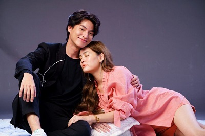 You Are My Make Up Artist (2022)